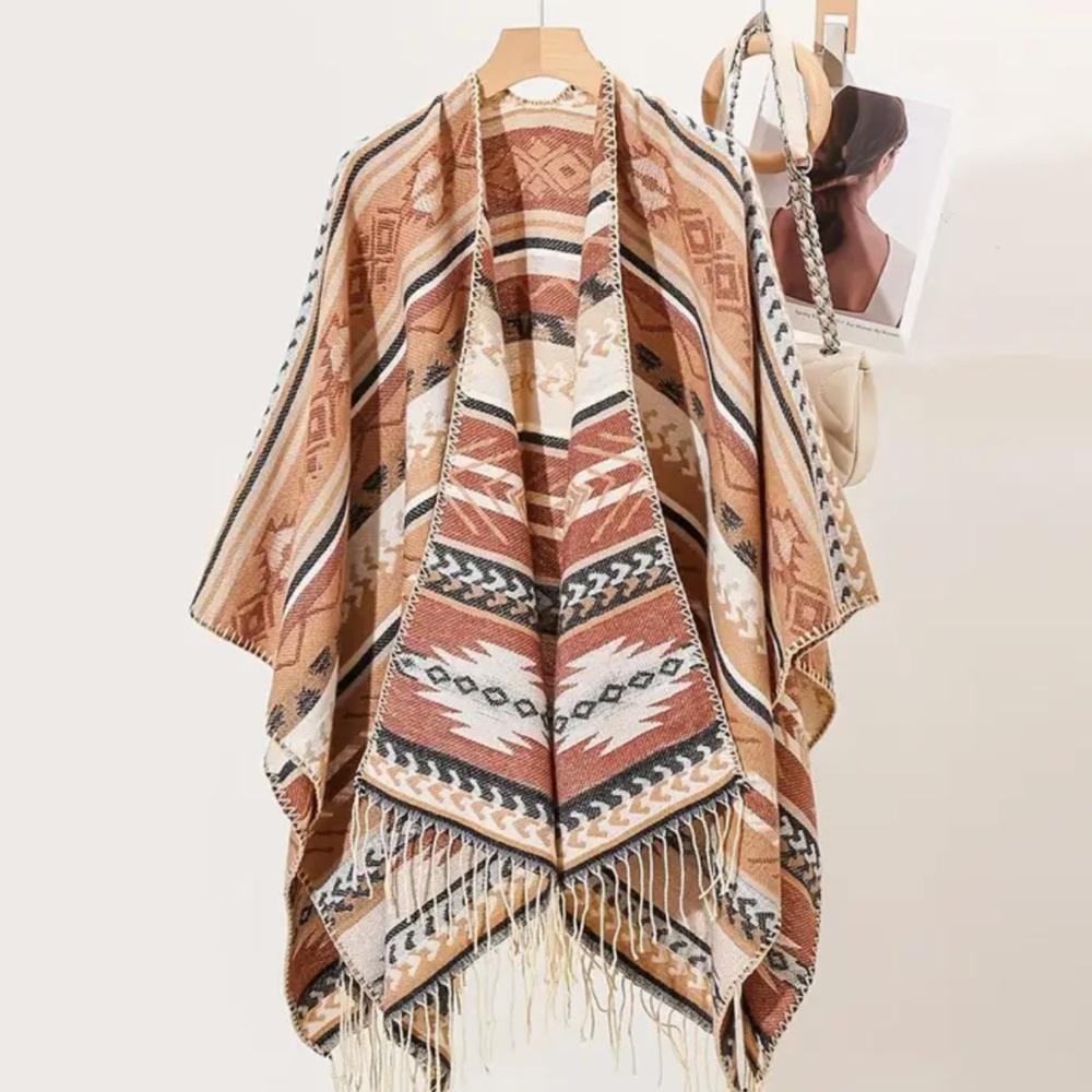 NEW !Bohemian Fringe Poncho - Picture 1 of 3